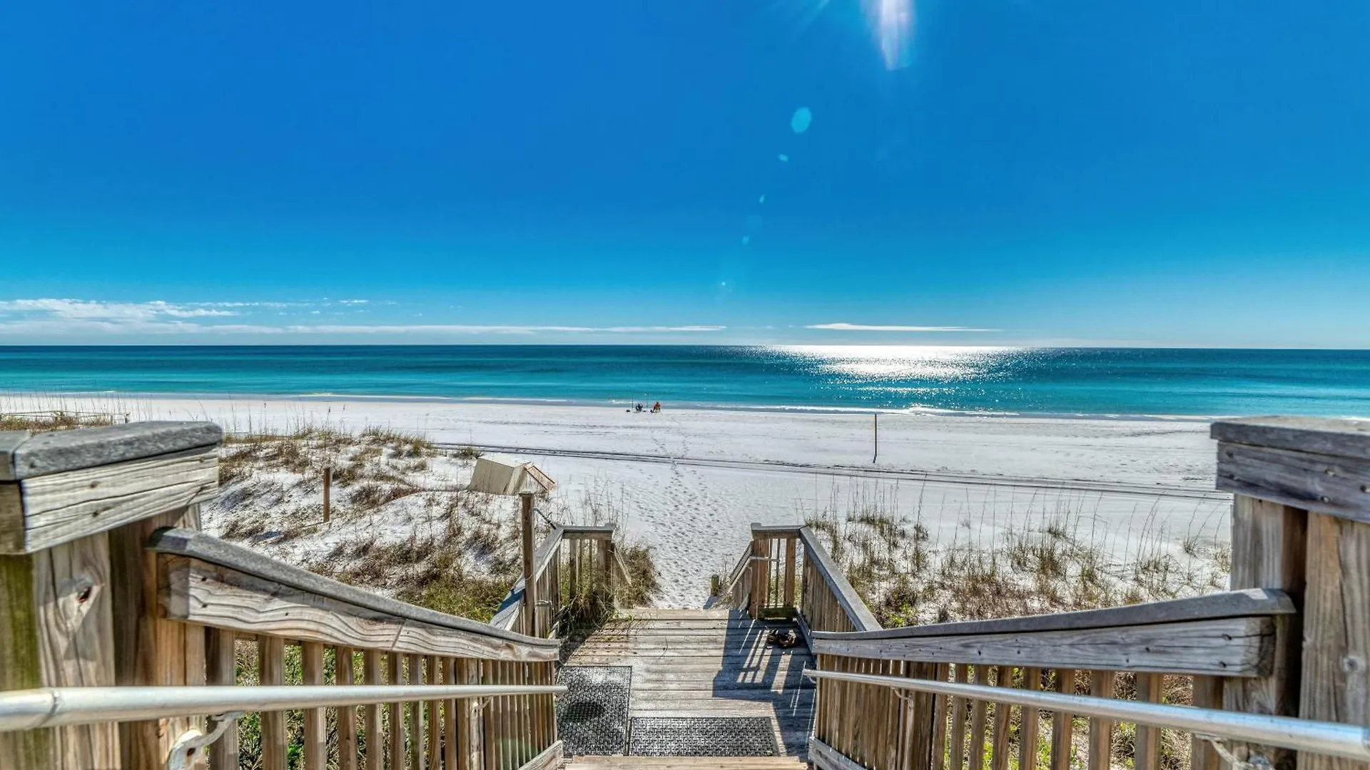 Apartment Beach House Condominiums D404 - Beachfront With Pool, Wifi, & Beach Service Destin